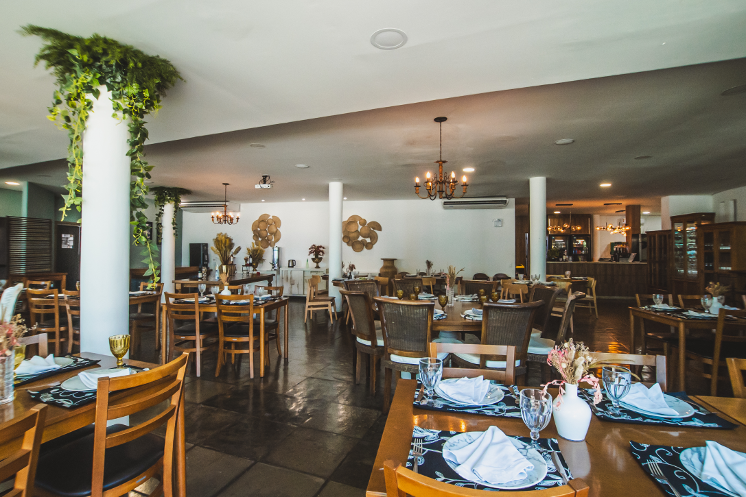 restaurante-conves-hotel-villareal-caieiras-guaratuba